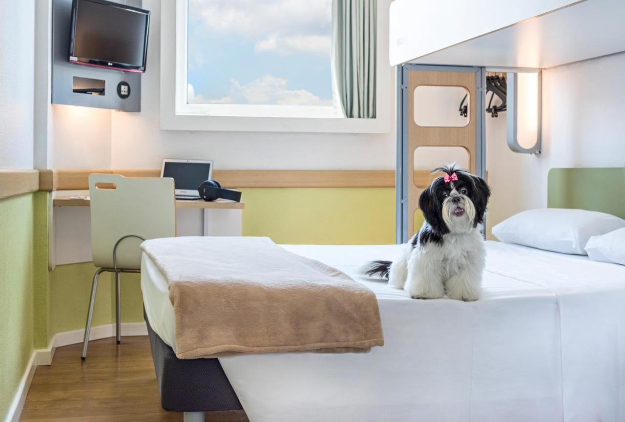 Ibis Budget Issy Les Moulineaux Paris Ouest Bagian luar foto