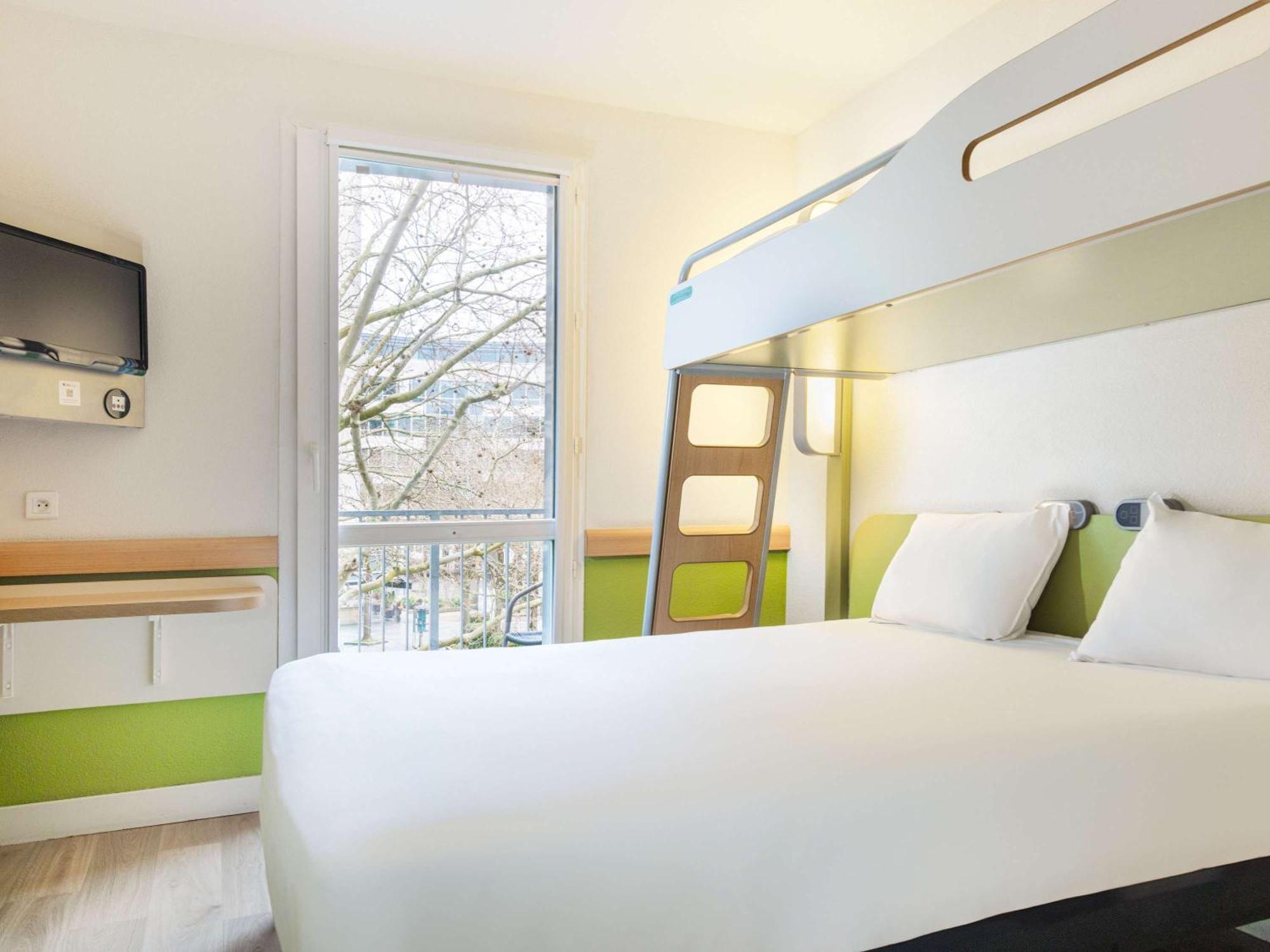 Ibis Budget Issy Les Moulineaux Paris Ouest Bagian luar foto