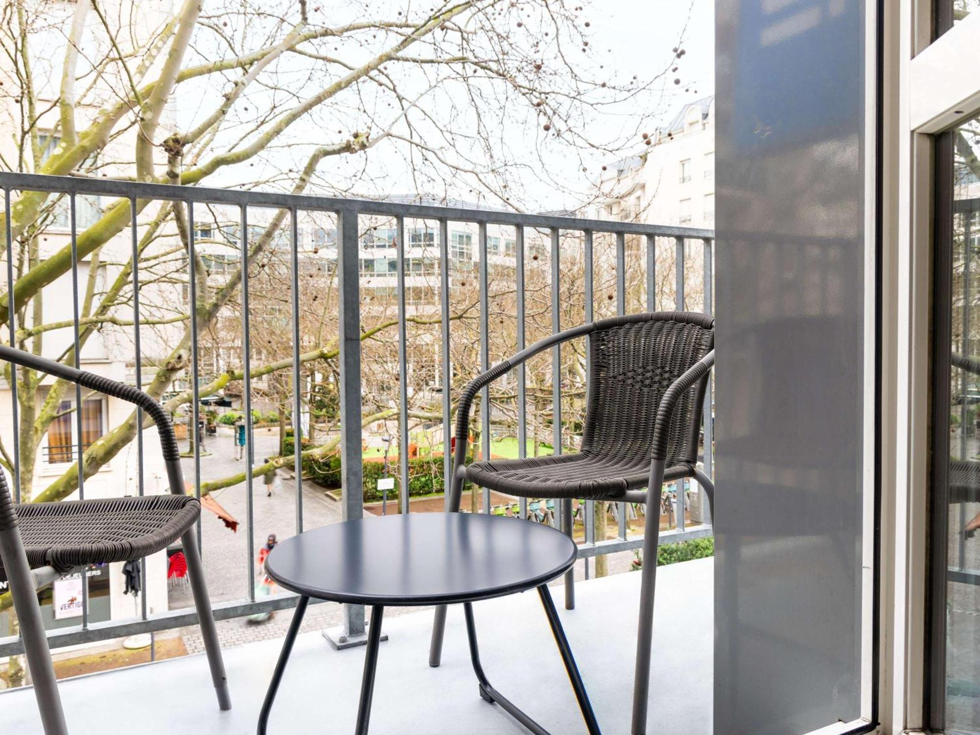 Ibis Budget Issy Les Moulineaux Paris Ouest Bagian luar foto