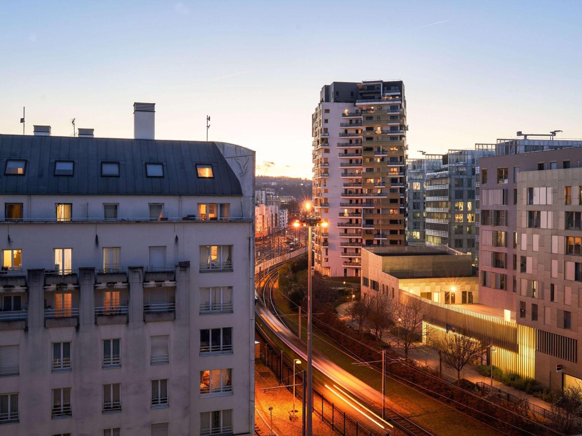 Ibis Budget Issy Les Moulineaux Paris Ouest Bagian luar foto