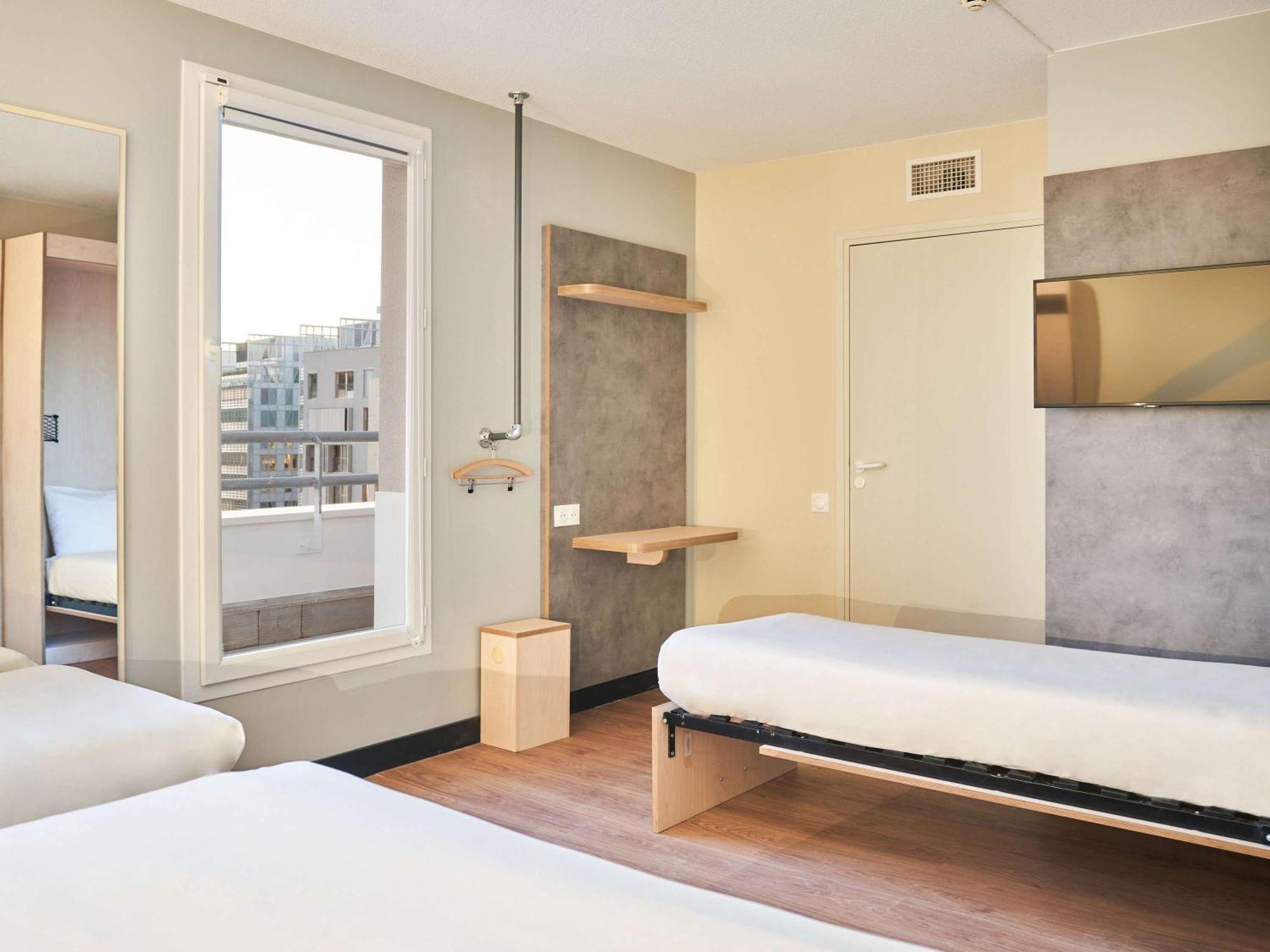 Ibis Budget Issy Les Moulineaux Paris Ouest Bagian luar foto